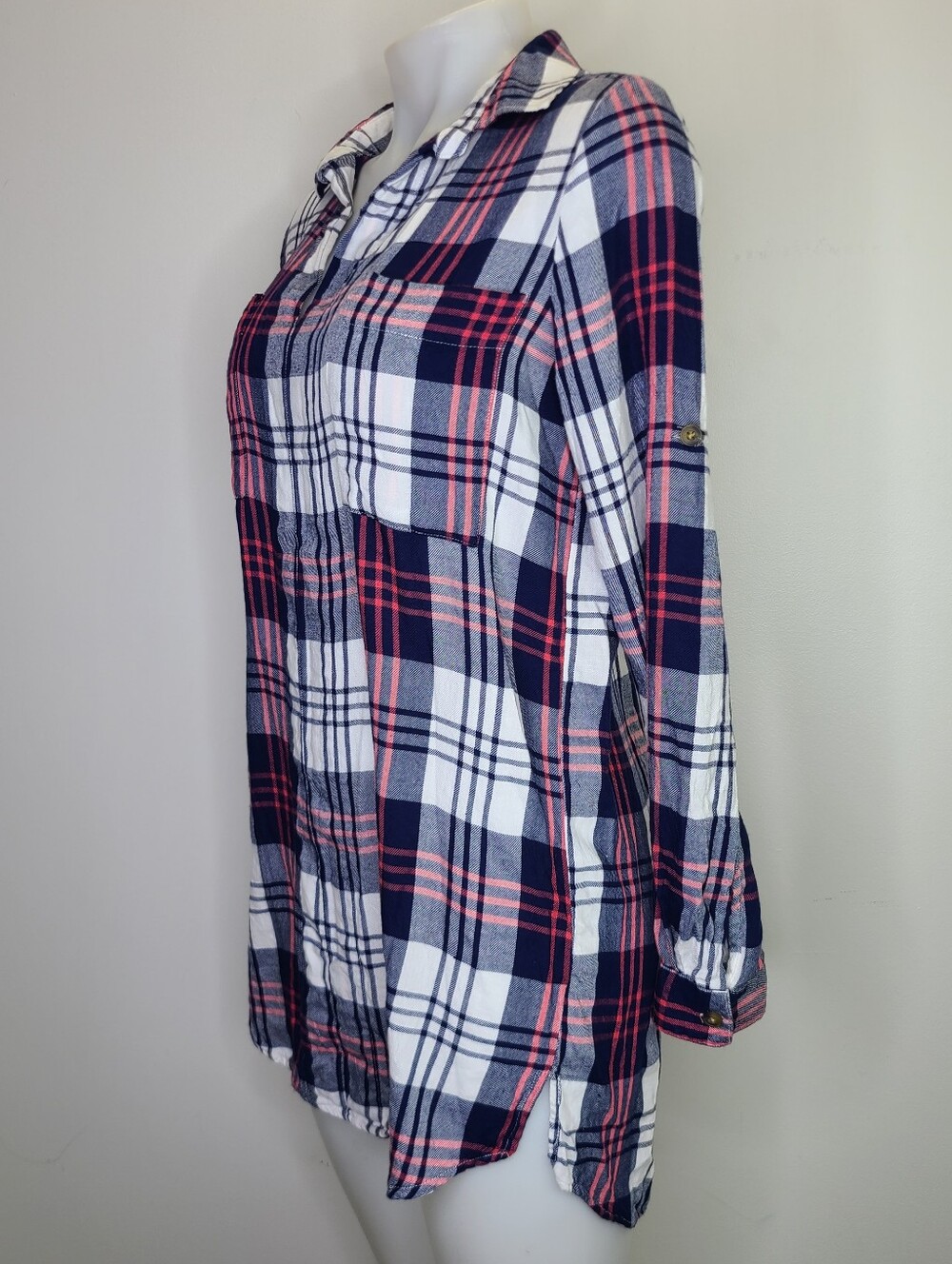 C&C California Red White and Blue Plaid Popover Tunic Top Rayon Patriotic Medium - Picture 5 of 11